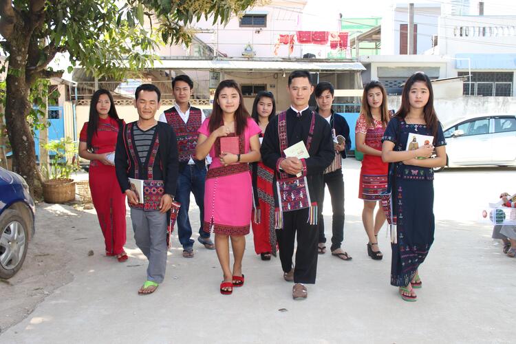 Akha